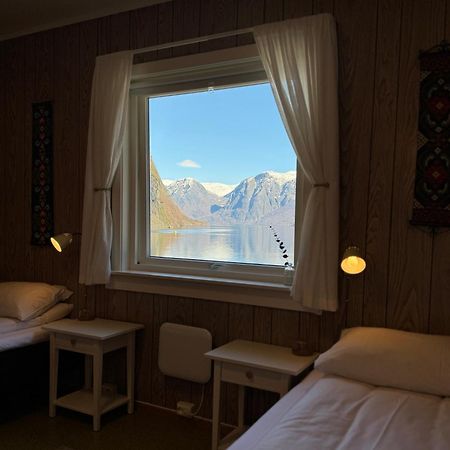 Svingen Guesthouse - Panoramic Fjord Views In Flåm Eksteriør billede