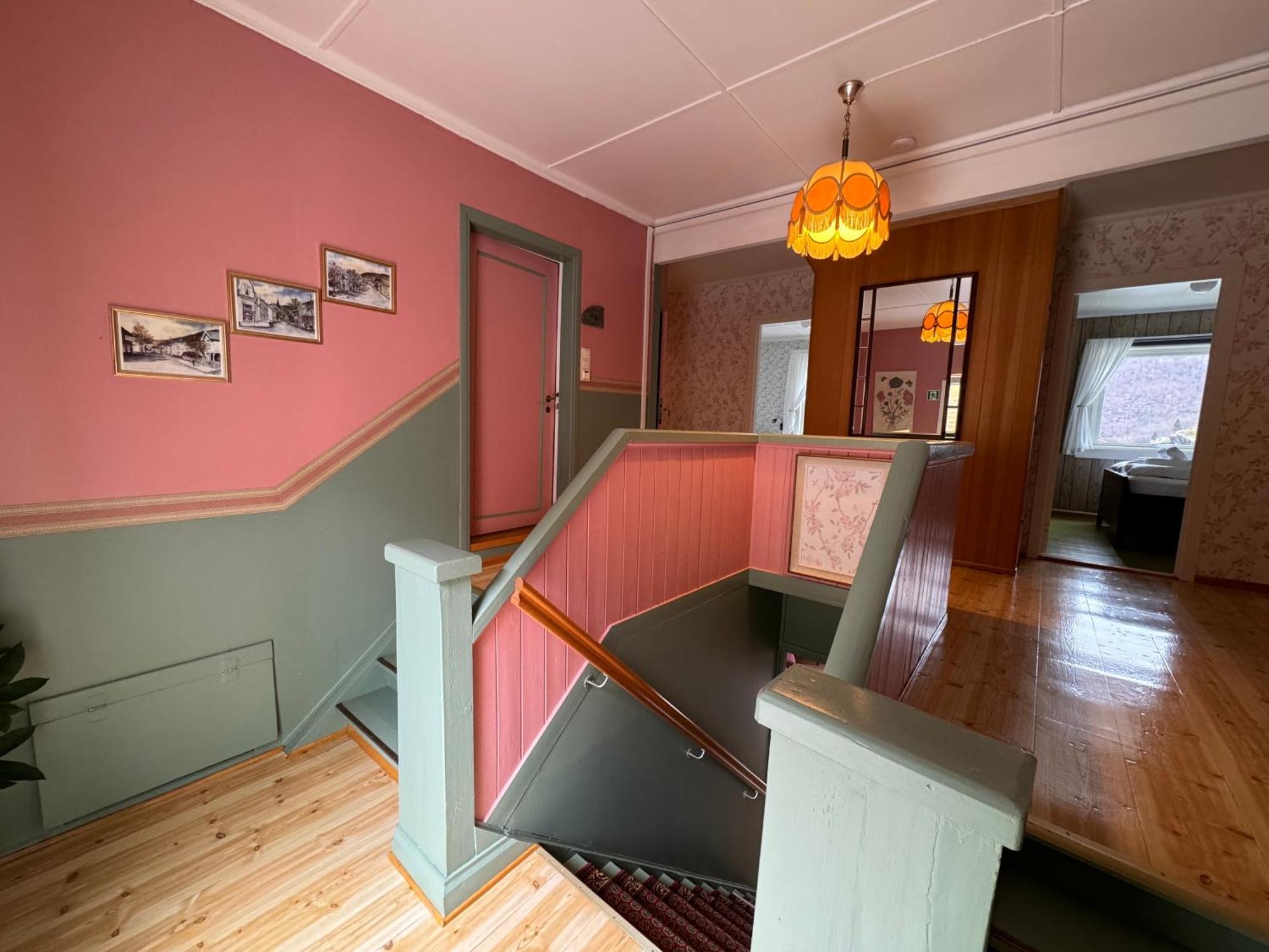 Svingen Guesthouse - Panoramic Fjord Views In Flåm Eksteriør billede