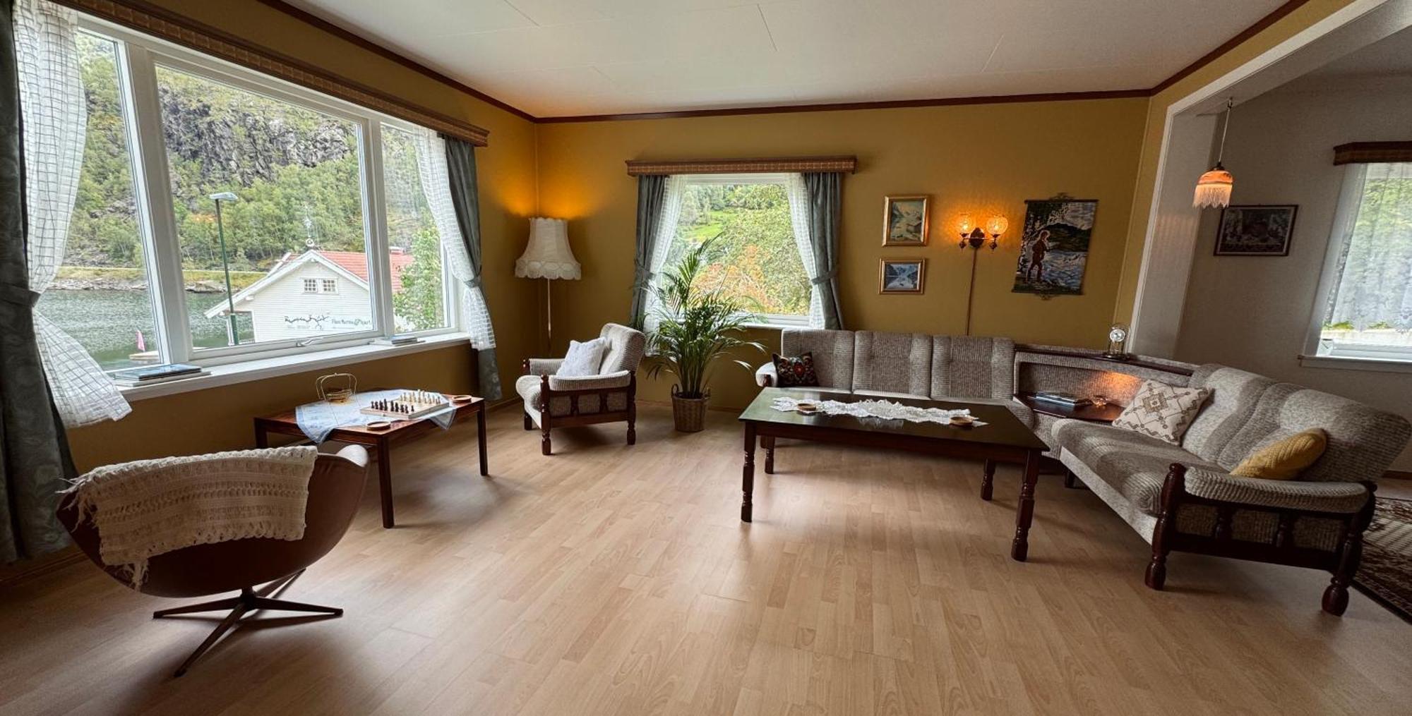 Svingen Guesthouse - Panoramic Fjord Views In Flåm Eksteriør billede